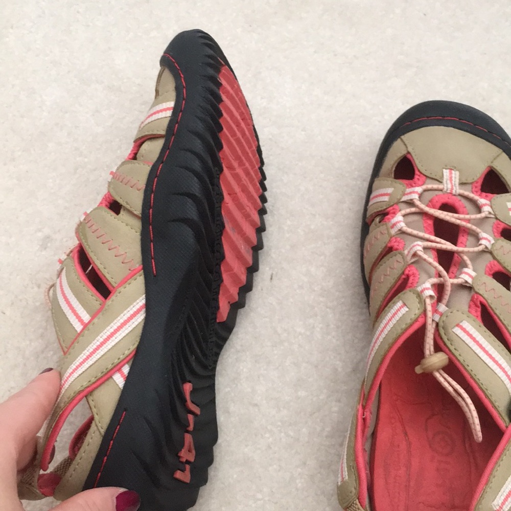 Jeep engineered traction hiking shoes 6.5 - Picture 4 of 5
